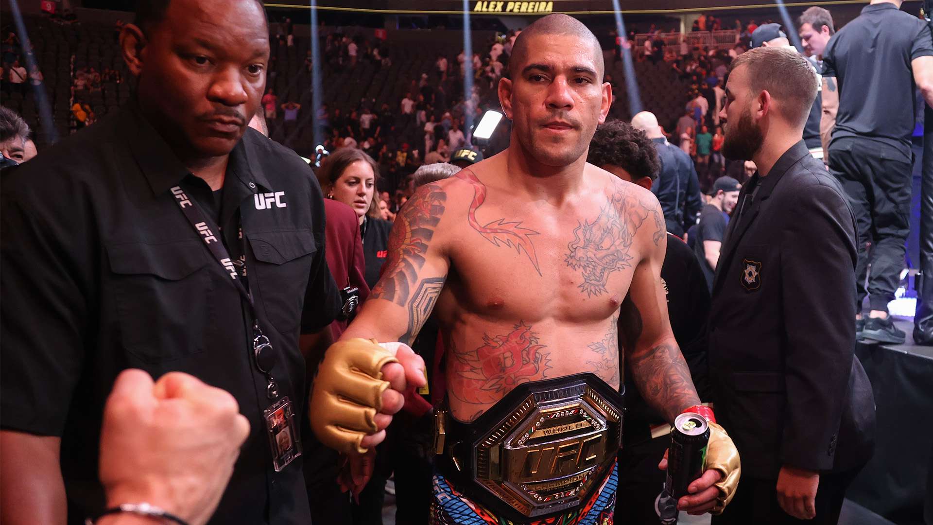 让球员在训 让球员在训